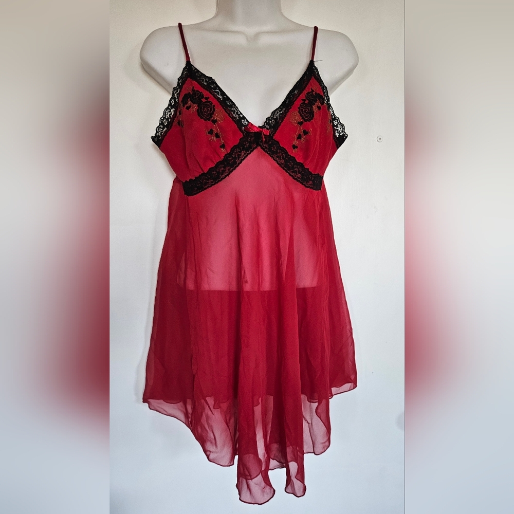 Private Luxiries Chic Red Sheer Lace Chemise Sleepwear with Black lace Size S